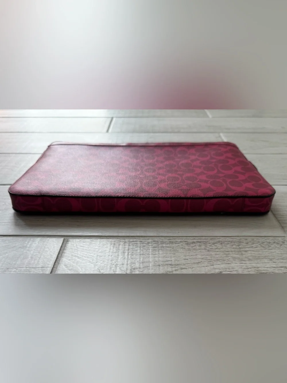 Authentic Coach Signature Leather Laptop Sleeve Magenta Zip Case